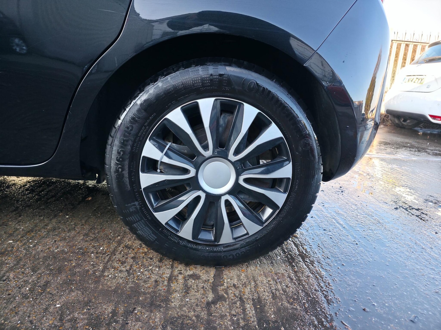 Used Vauxhall Corsa 2016 for sale - 77081386: Photo 28