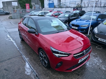 Vauxhall - Corsa
