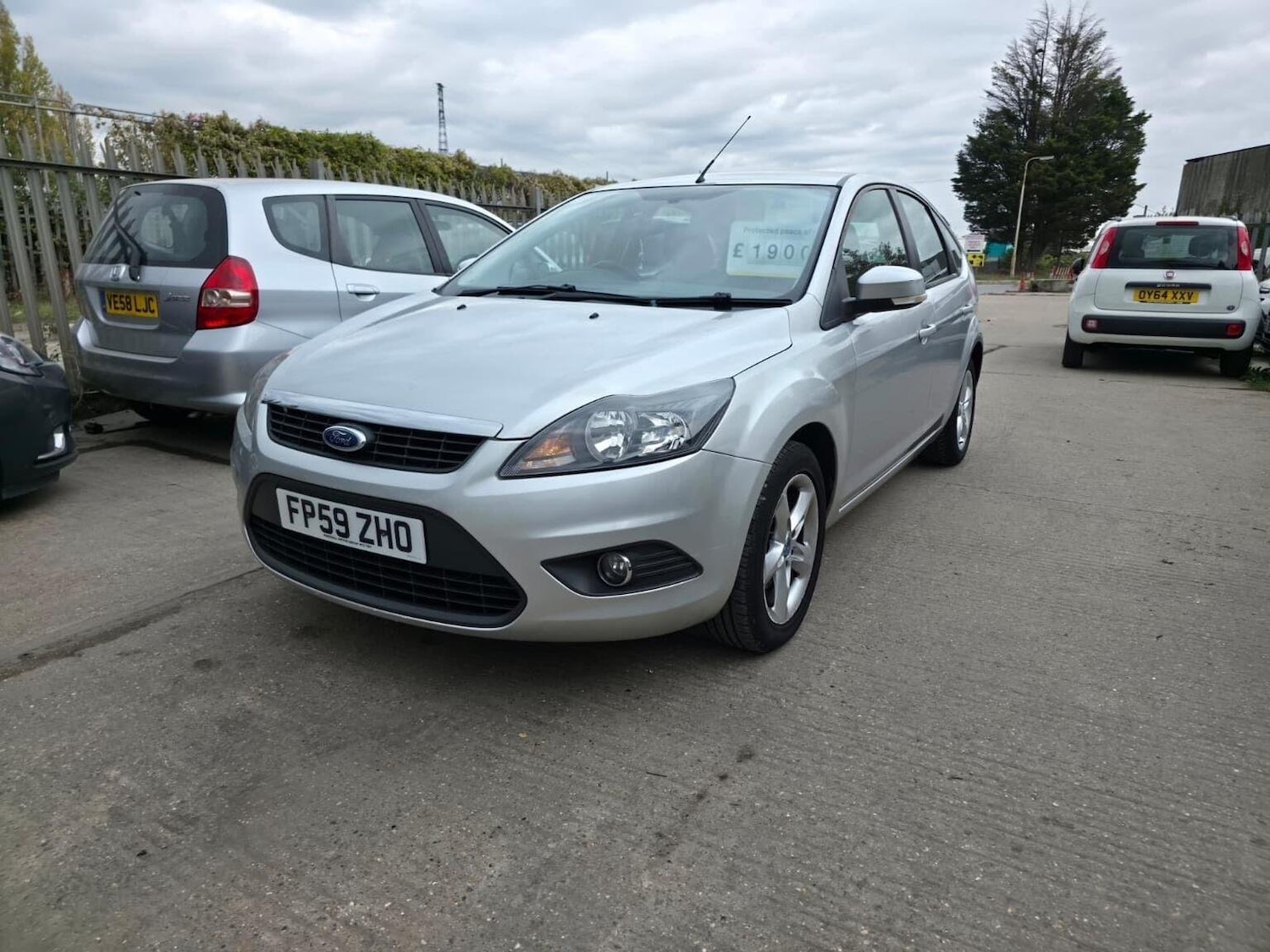 Used Ford Focus 2010 for sale - 76293267: Photo 12