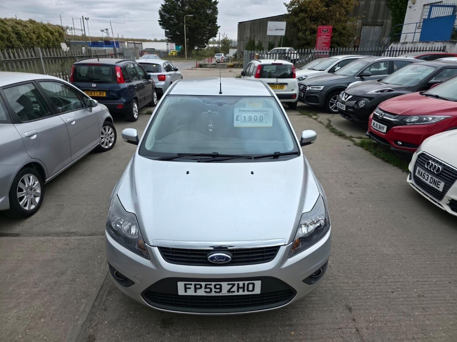 Used Ford Focus 2010 for sale - 76293267: Photo 15
