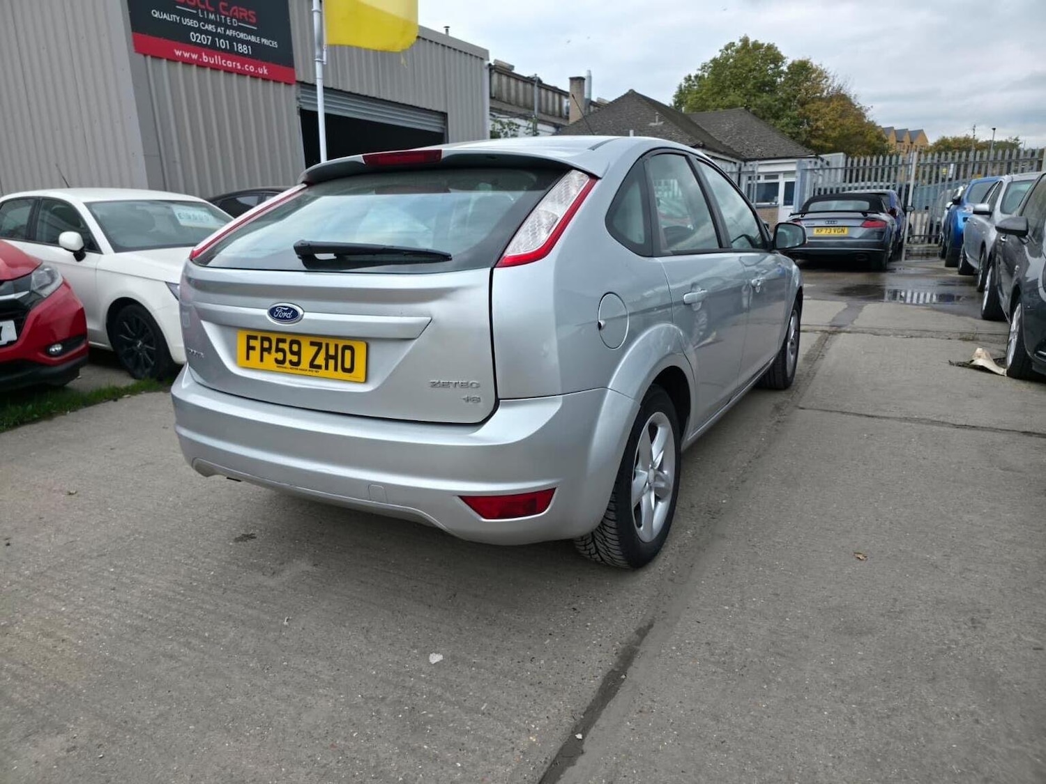 Used Ford Focus 2010 for sale - 76293267: Photo 18