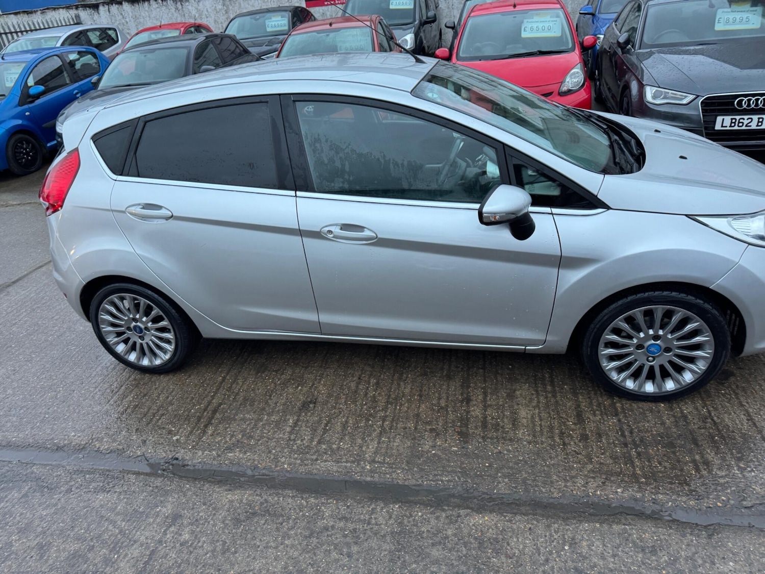Used Ford Fiesta 2011 for sale - 77611790: Photo 13