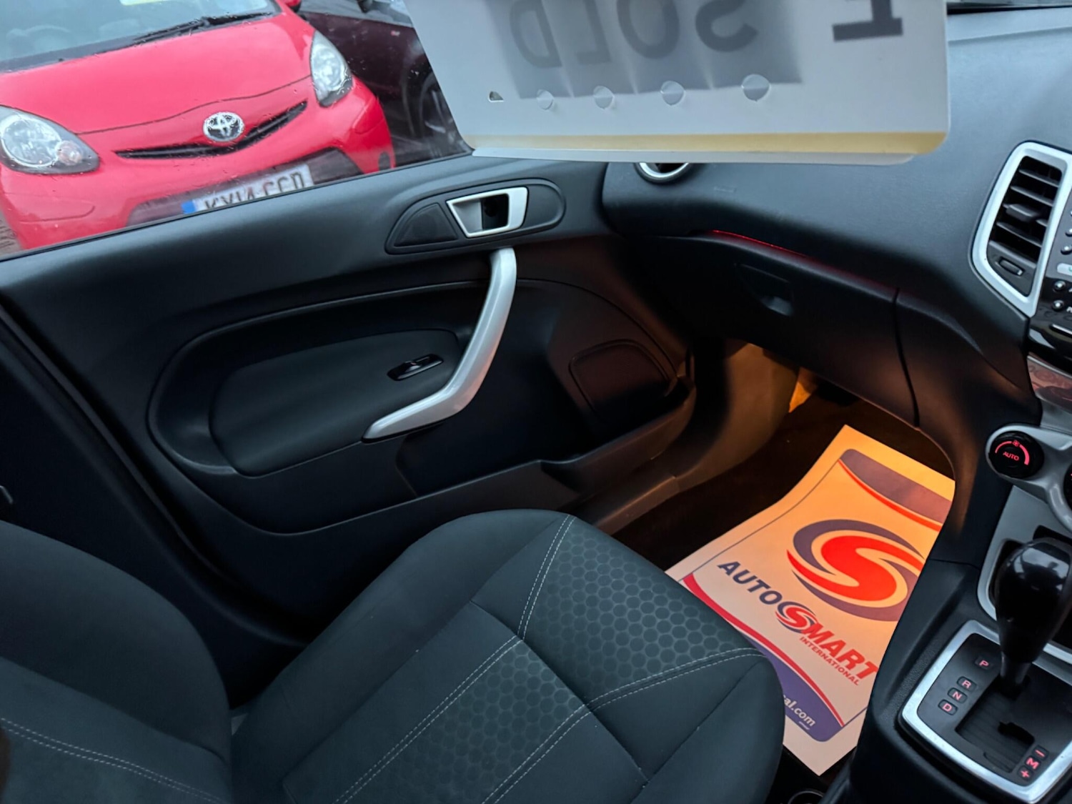 Used Ford Fiesta 2011 for sale - 77611790: Photo 18