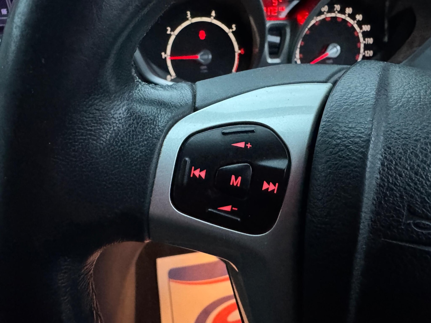 Used Ford Fiesta 2011 for sale - 77611790: Photo 27