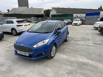 Used Ford Fiesta 2013 for sale - 79540720: Photo