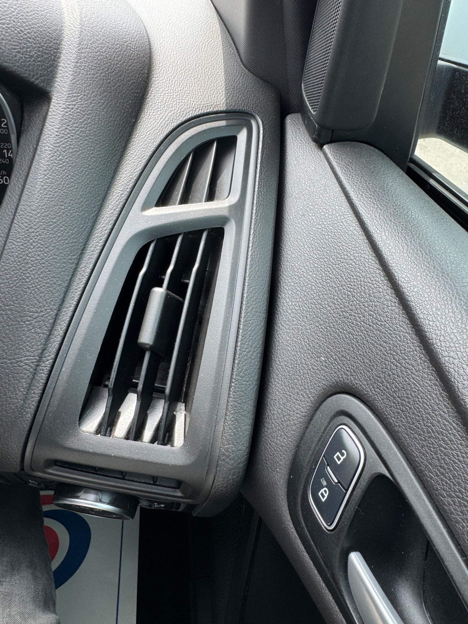 Used Ford Focus 2017 for sale - 76638792: Photo 33