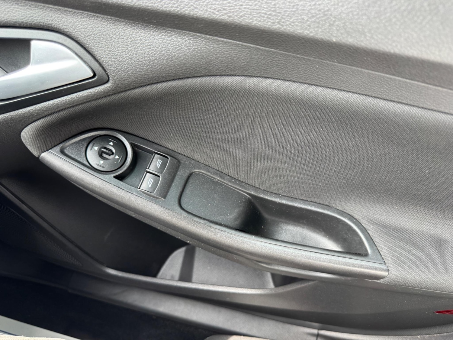 Used Ford Focus 2017 for sale - 76638792: Photo 34