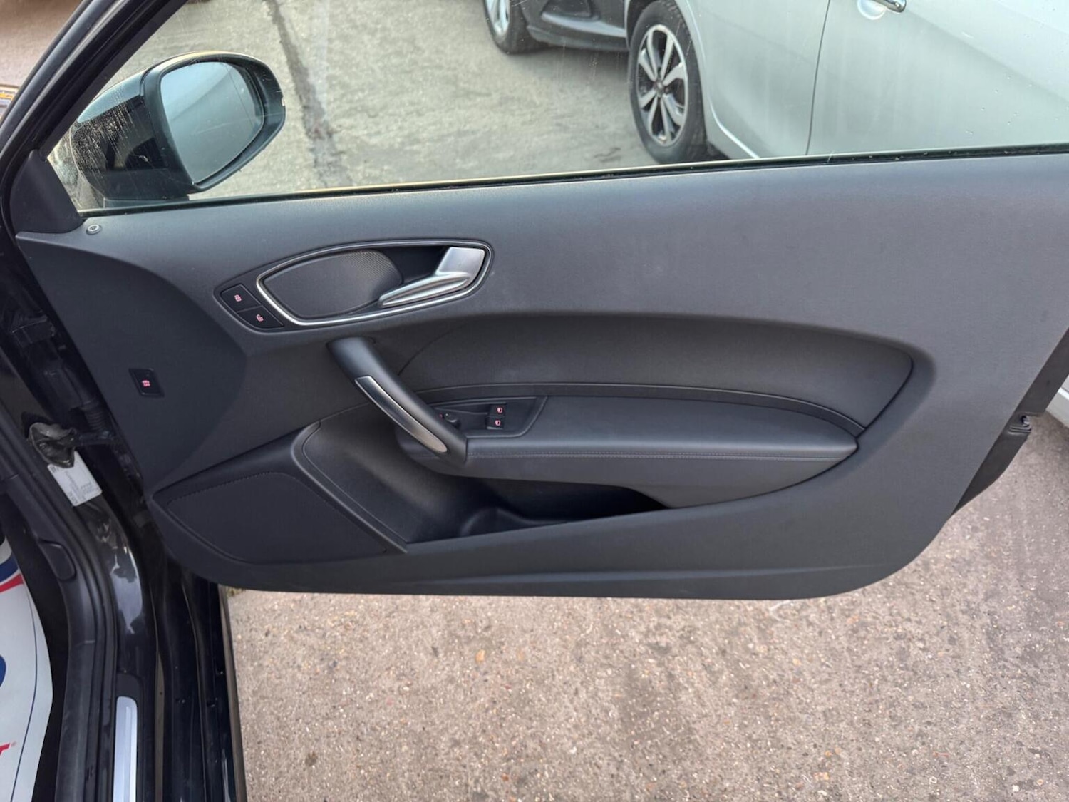 Used Audi A1 2013 for sale - 76605792: Photo 27