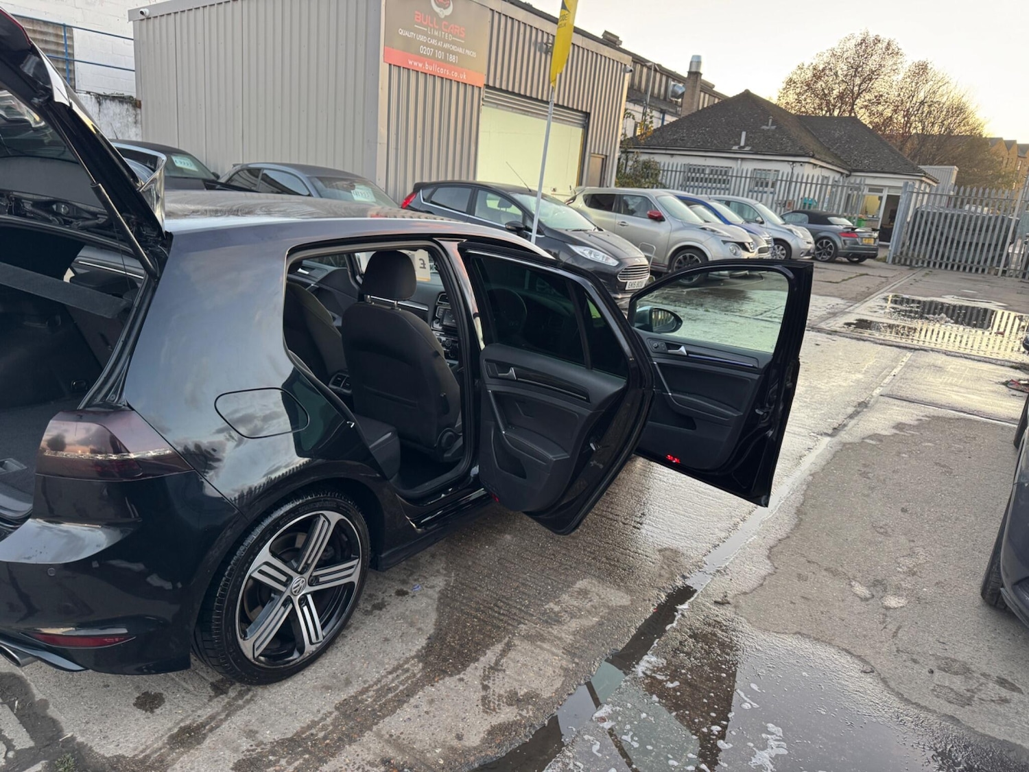 Used Volkswagen Golf 2017 for sale - 76638793: Photo 58