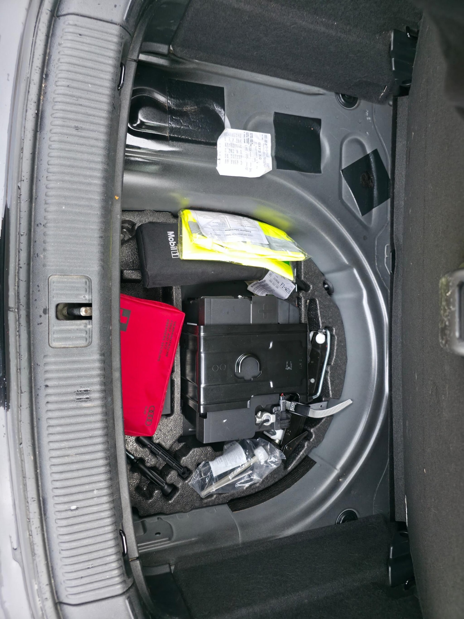 Used Audi A1 for sale - 76996157: Photo 43