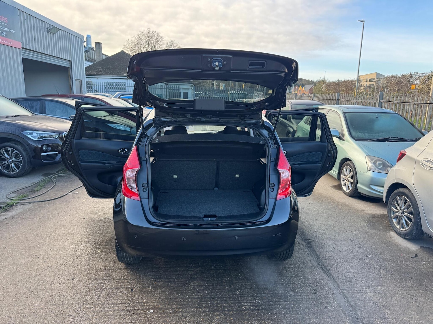 Used Nissan Note 2014 for sale - 77074817: Photo 37