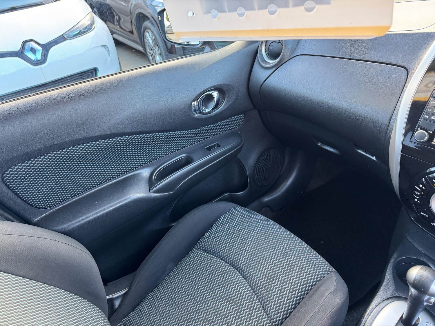 Used Nissan Note 2014 for sale - 77074817: Photo 40