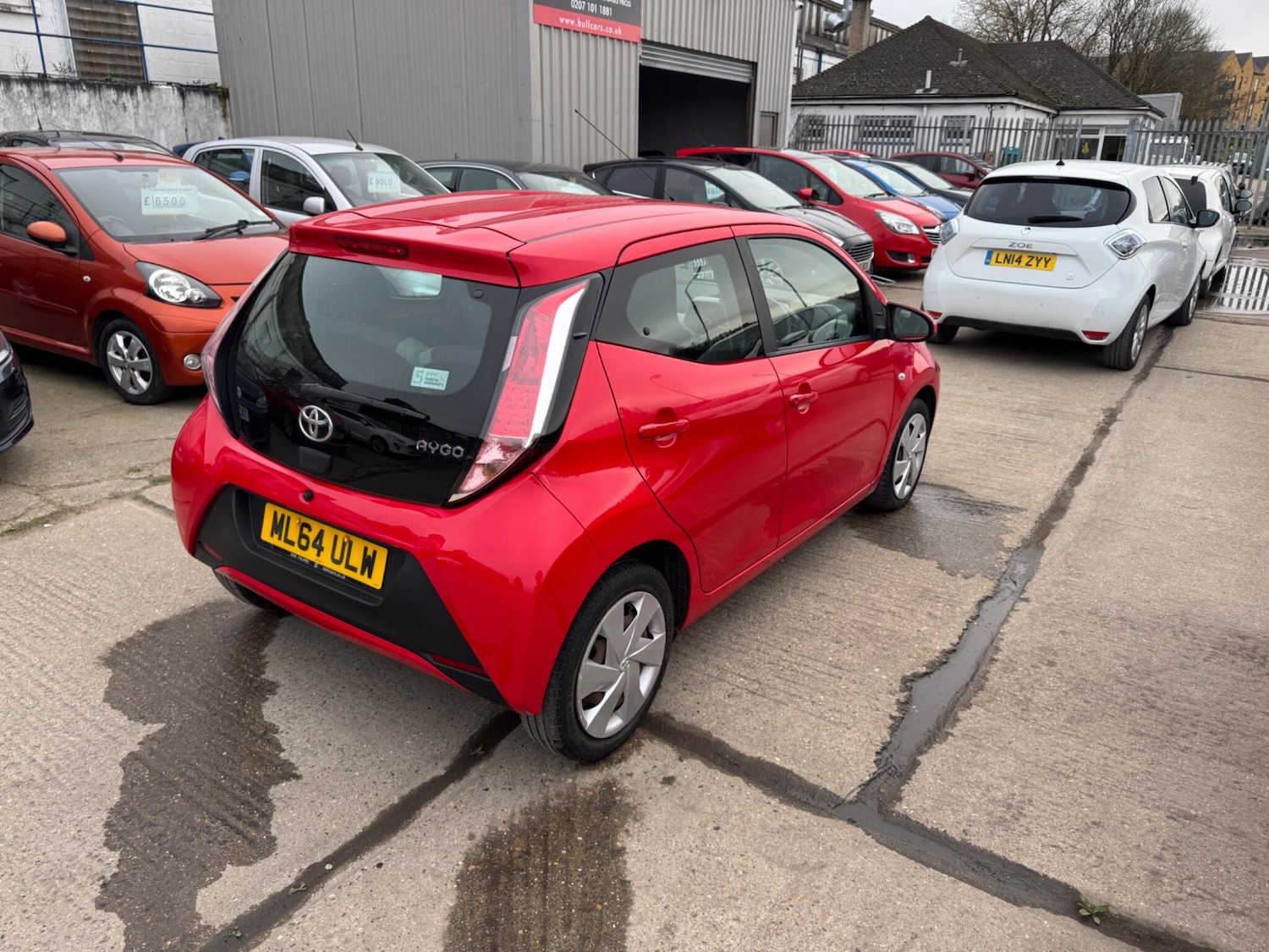Used Toyota AYGO 2014 for sale - 77892105: Photo 14