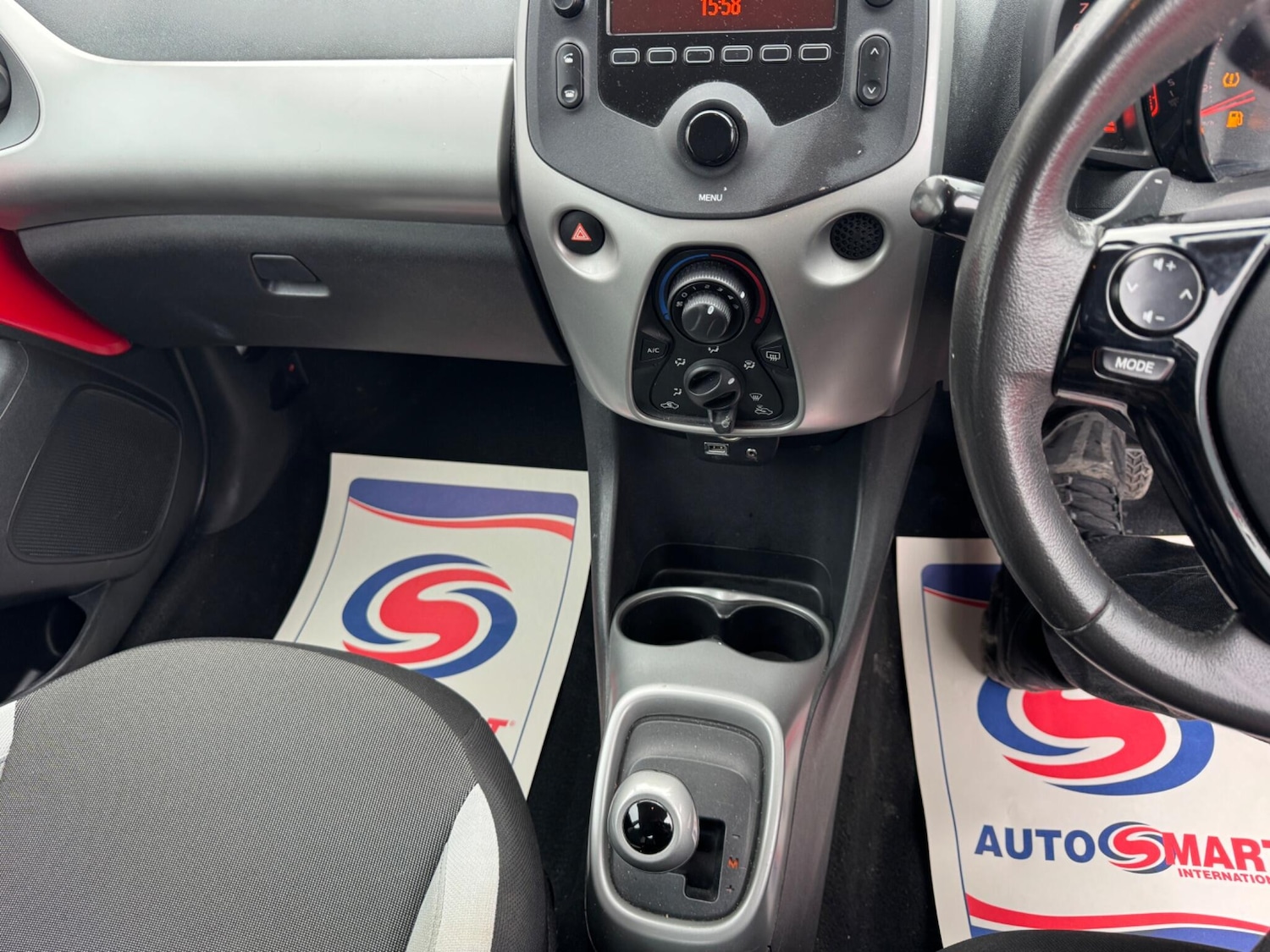 Used Toyota AYGO 2014 for sale - 77892105: Photo 18