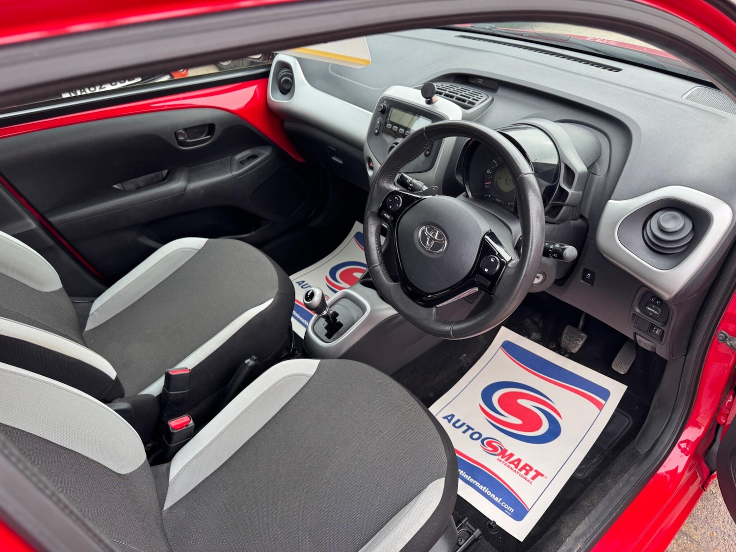 Used Toyota AYGO 2014 for sale - 77892105: Photo 20