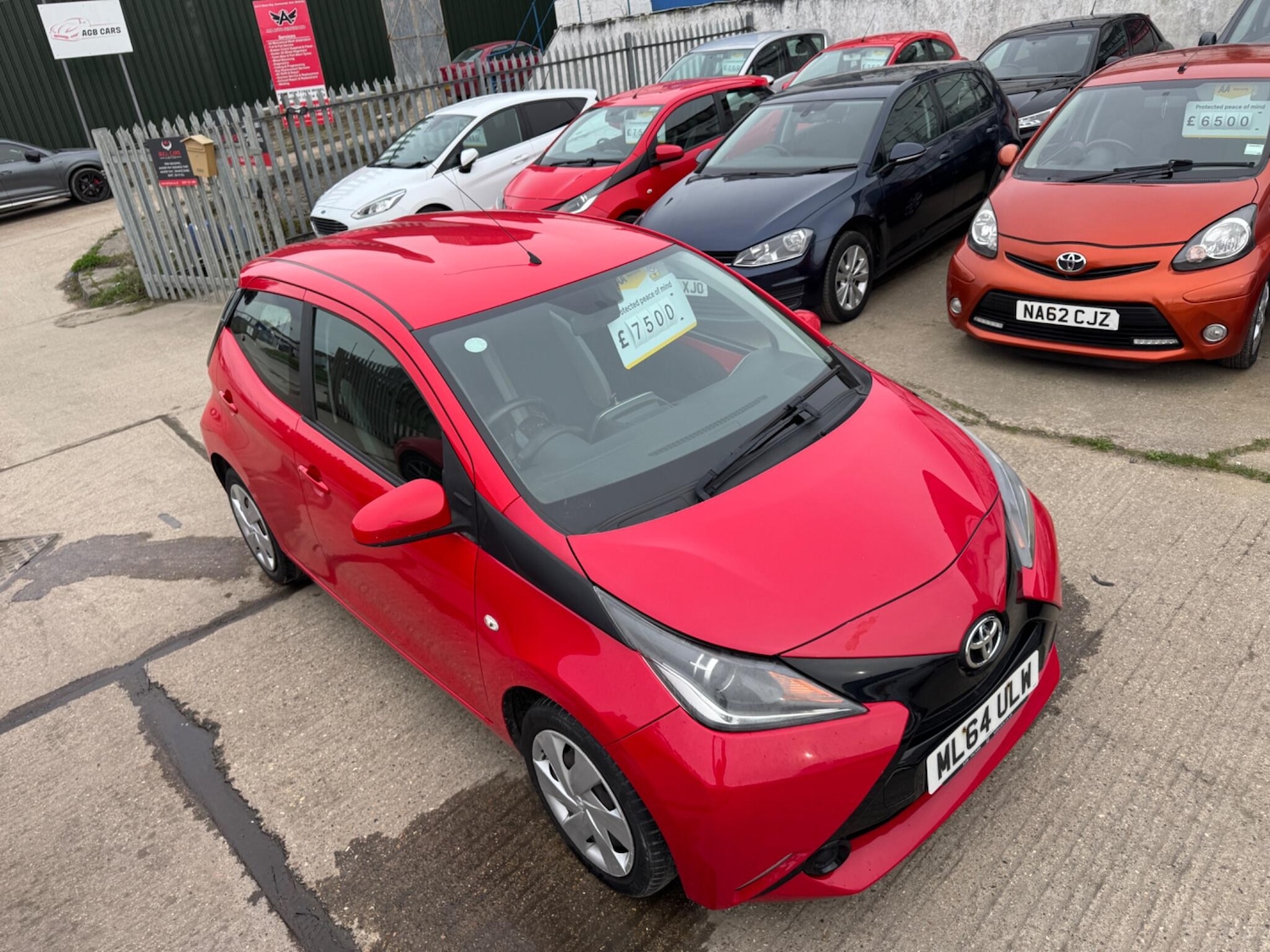 Used Toyota AYGO 2014 for sale - 77892105: Photo 28