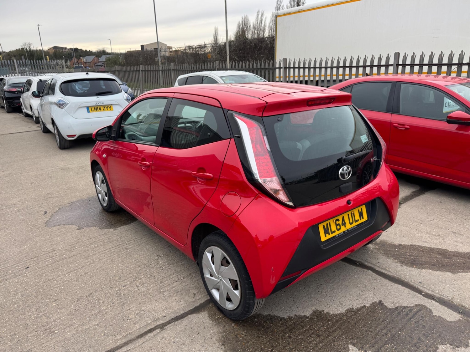 Used Toyota AYGO 2014 for sale - 77892105: Photo 4