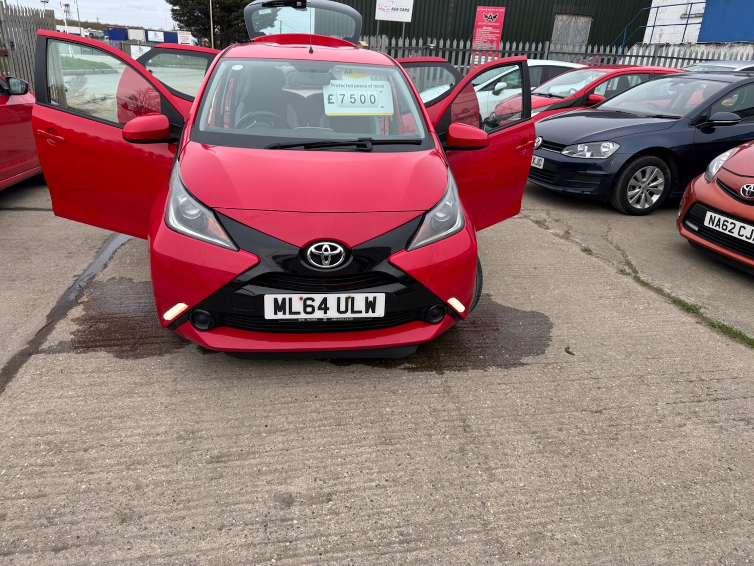 Used Toyota AYGO 2014 for sale - 77892105: Photo 6