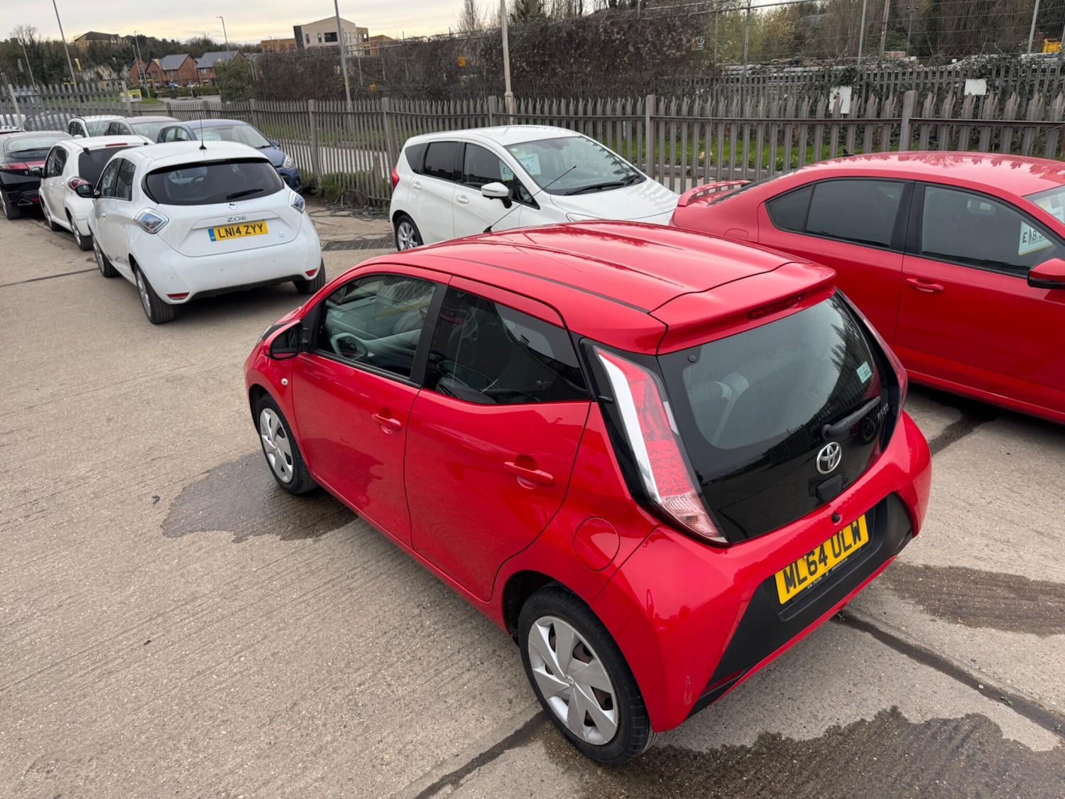 Used Toyota AYGO 2014 for sale - 77892105: Photo 8