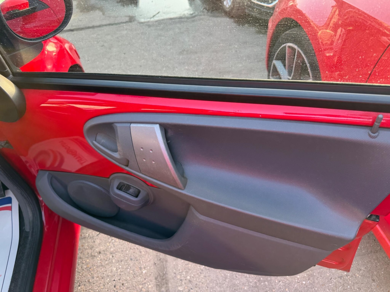 Used Toyota AYGO 2012 for sale - 78184955: Photo 19