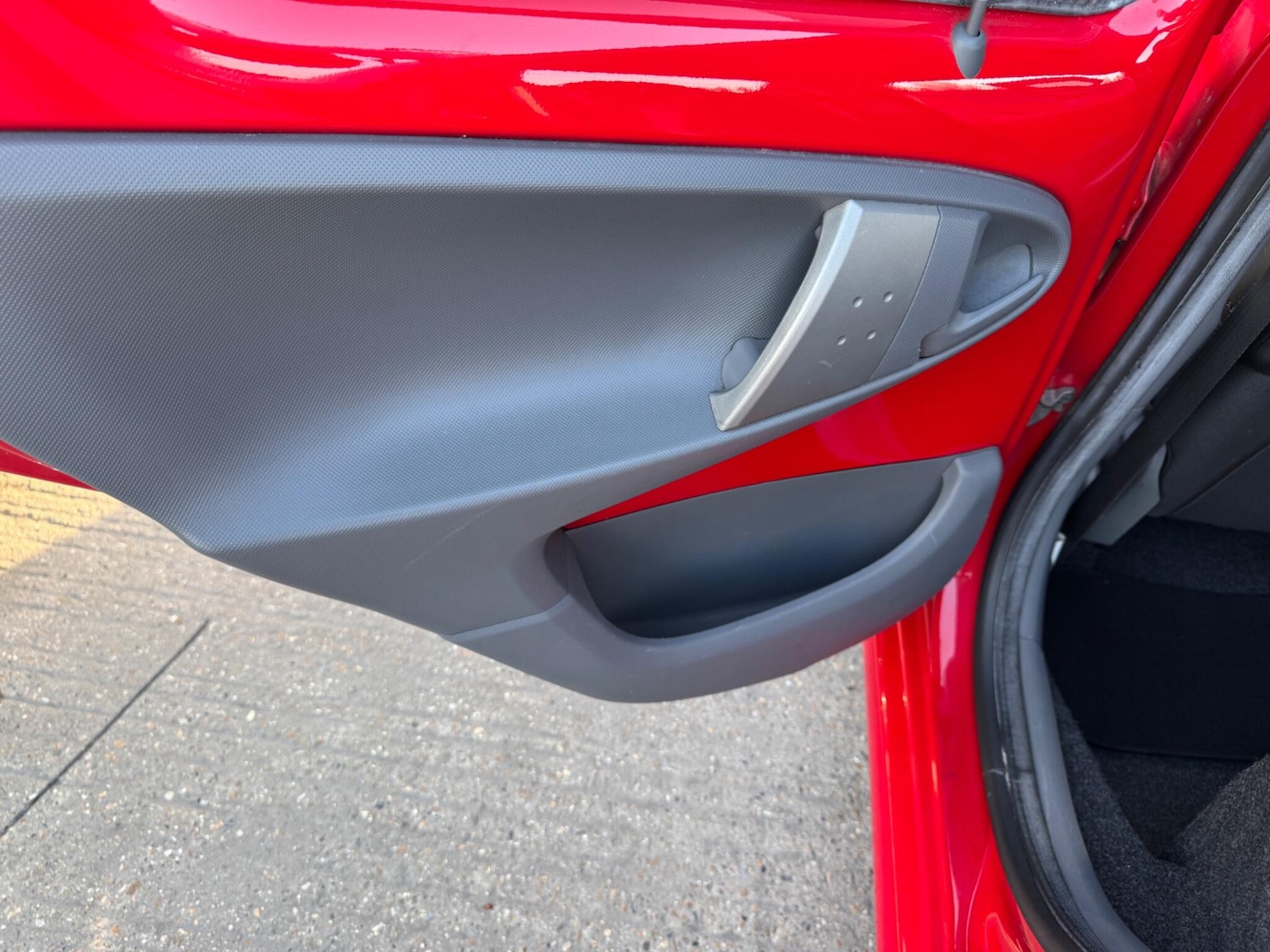 Used Toyota AYGO 2012 for sale - 78184955: Photo 21