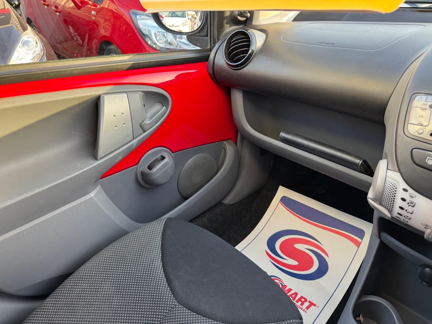 Used Toyota AYGO 2012 for sale - 78184955: Photo 33