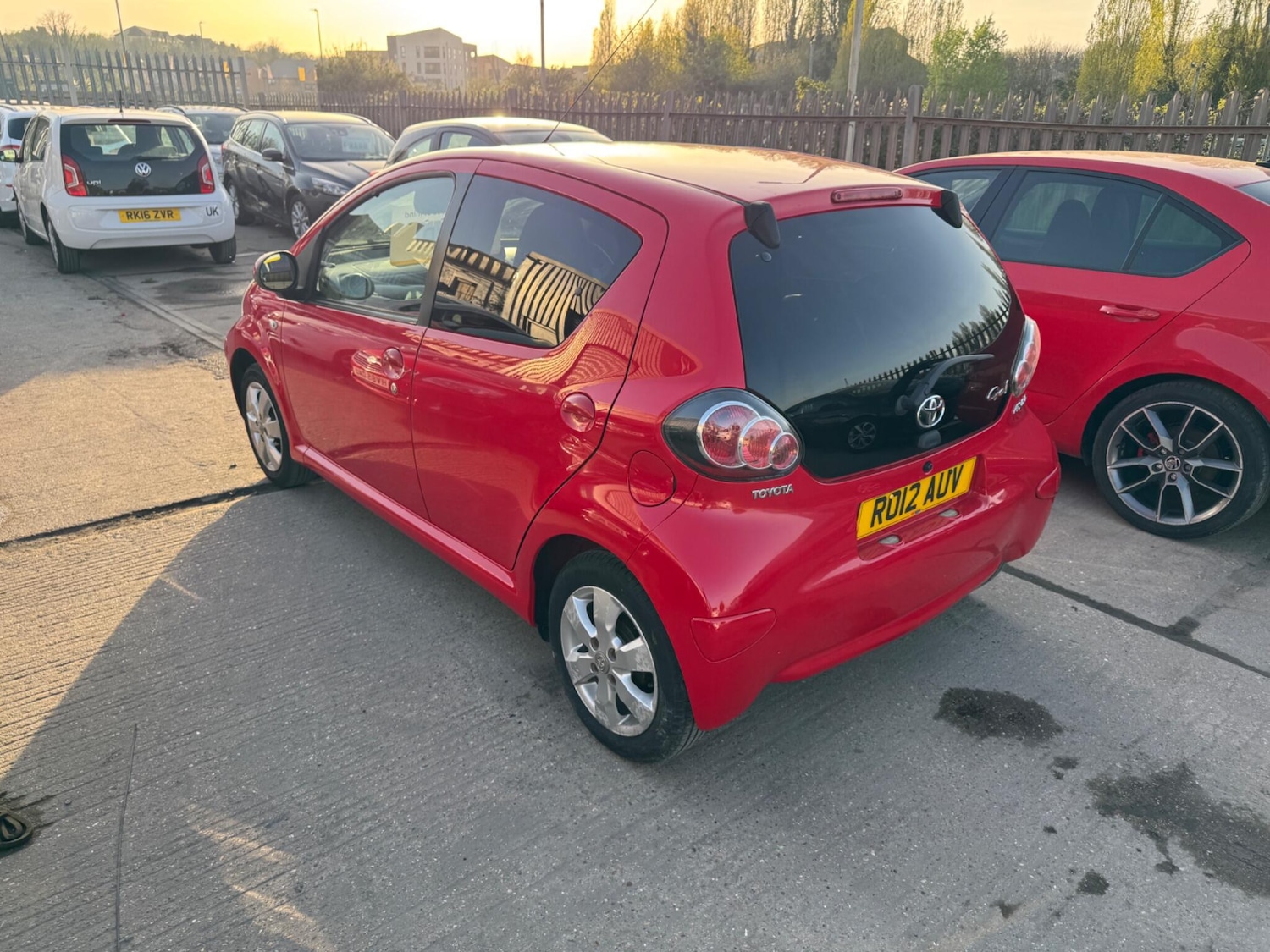 Used Toyota AYGO 2012 for sale - 78184955: Photo 4