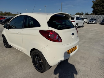Used Ford Ka 2015 for sale - 79471768: Photo