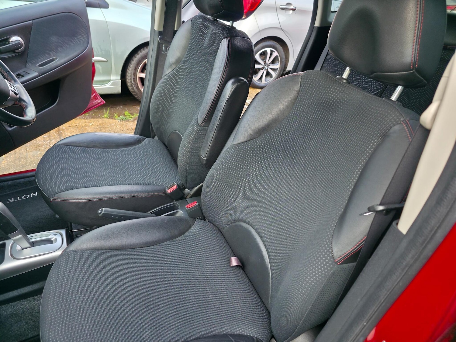 Used Nissan Note 2010 for sale - 76644797: Photo 33