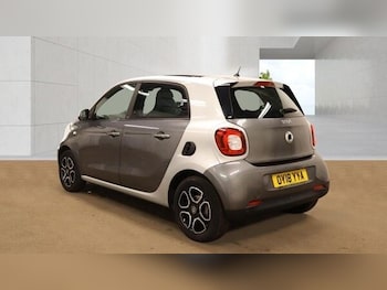 Used smart forfour 2018 for sale - 79304012: Photo