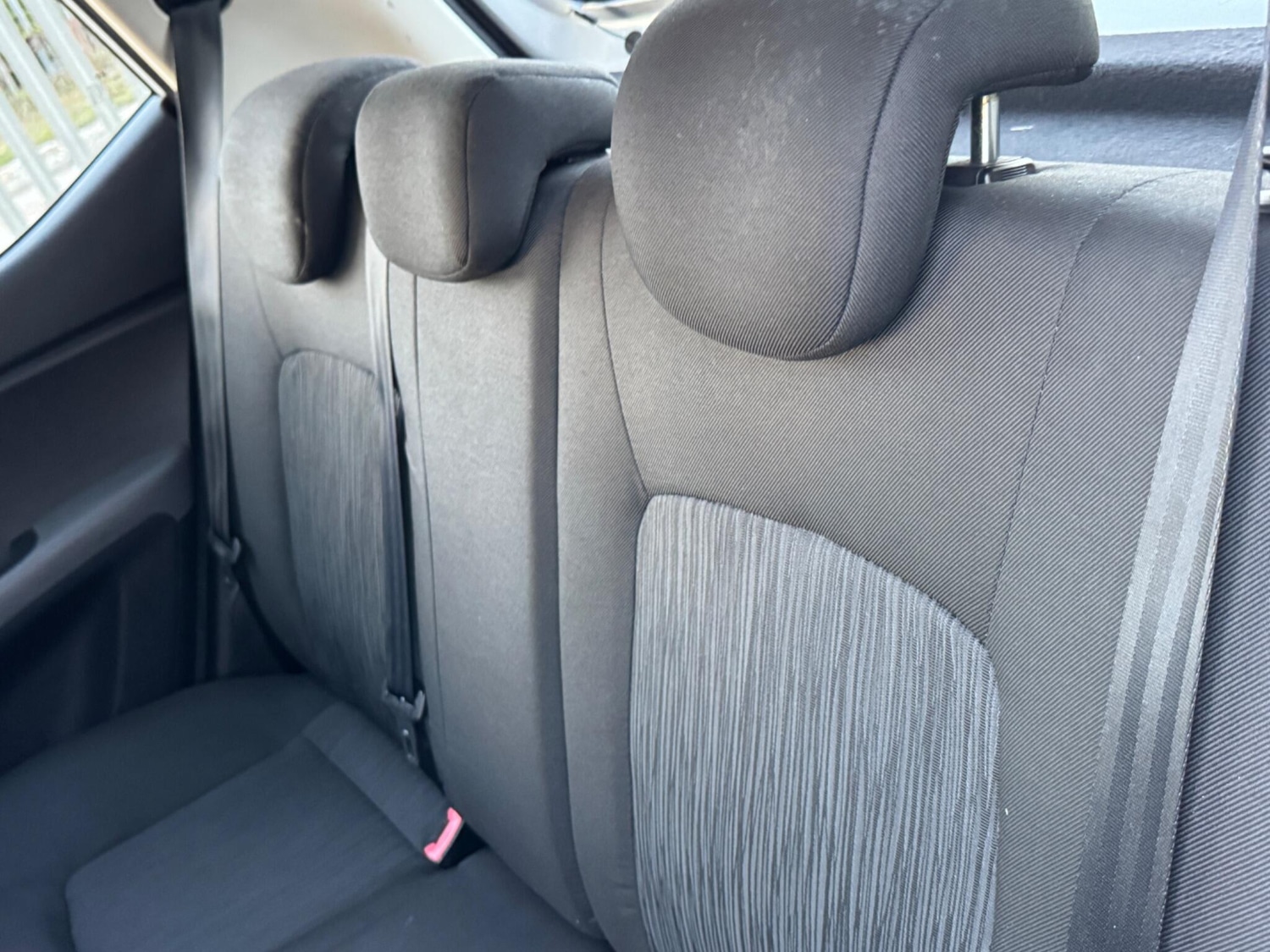 Used Hyundai i10 2012 for sale - 76638810: Photo 25