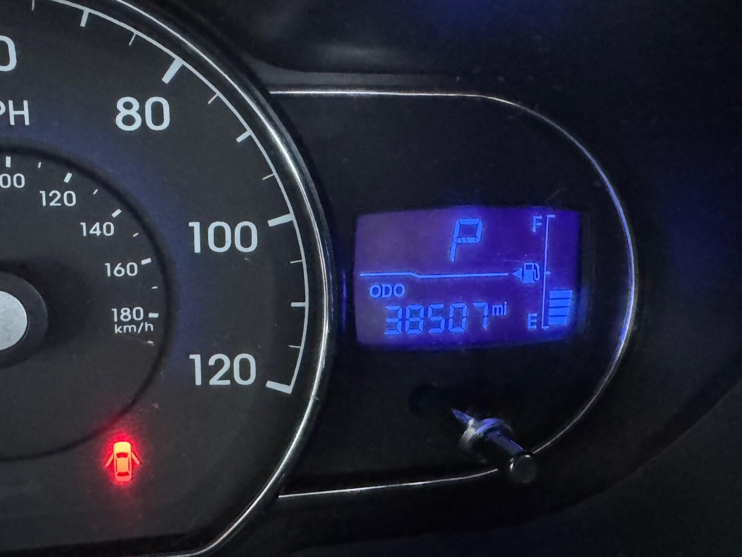 Used Hyundai i10 2012 for sale - 76638810: Photo 33