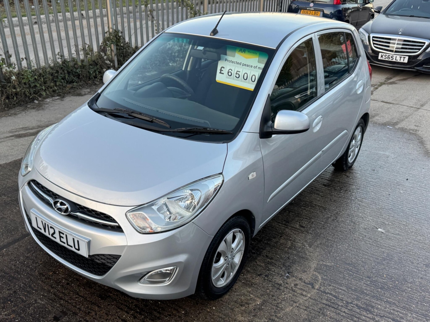 Used Hyundai i10 2012 for sale - 76638810: Photo 7