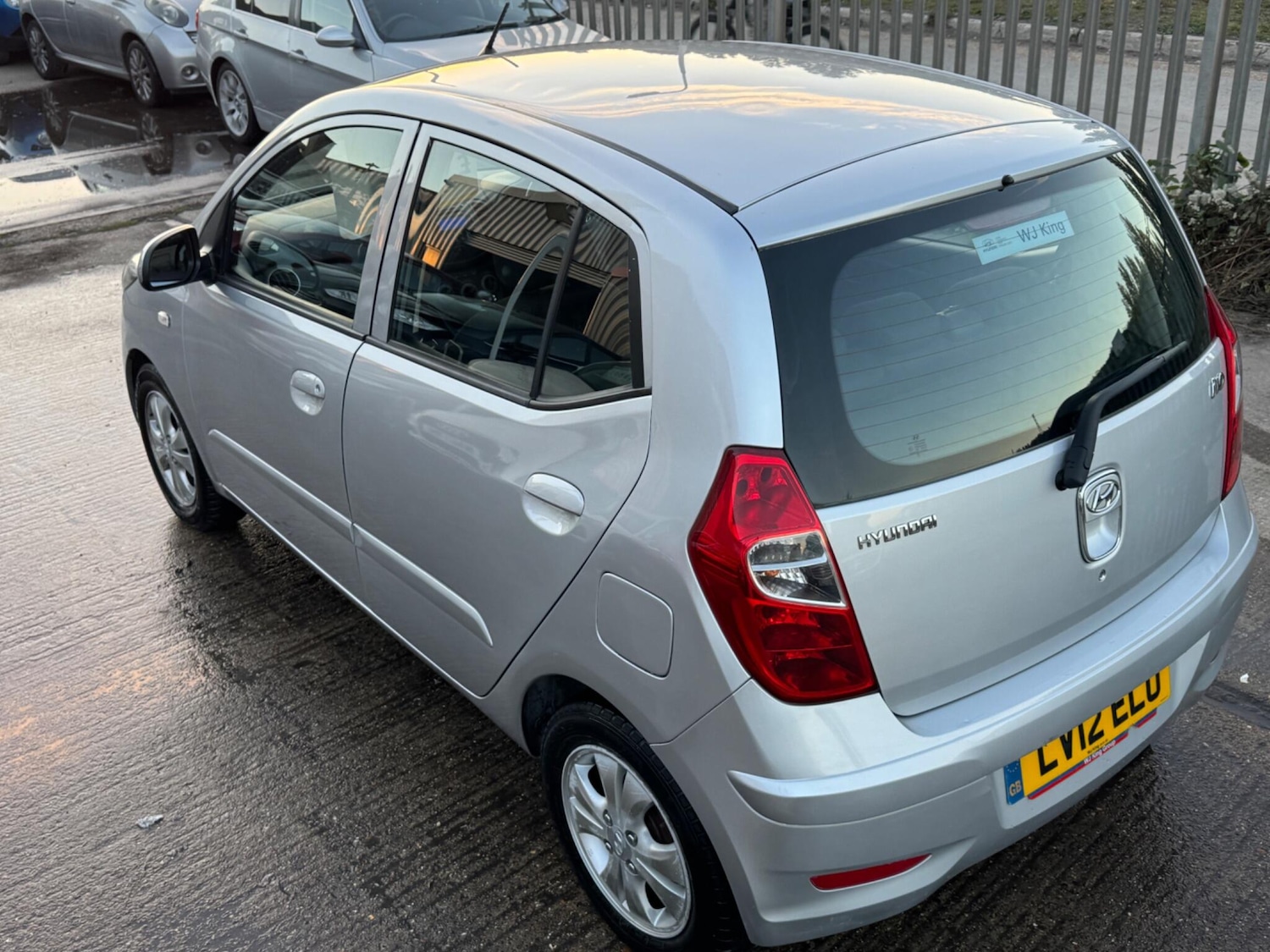 Used Hyundai i10 2012 for sale - 76638810: Photo 8