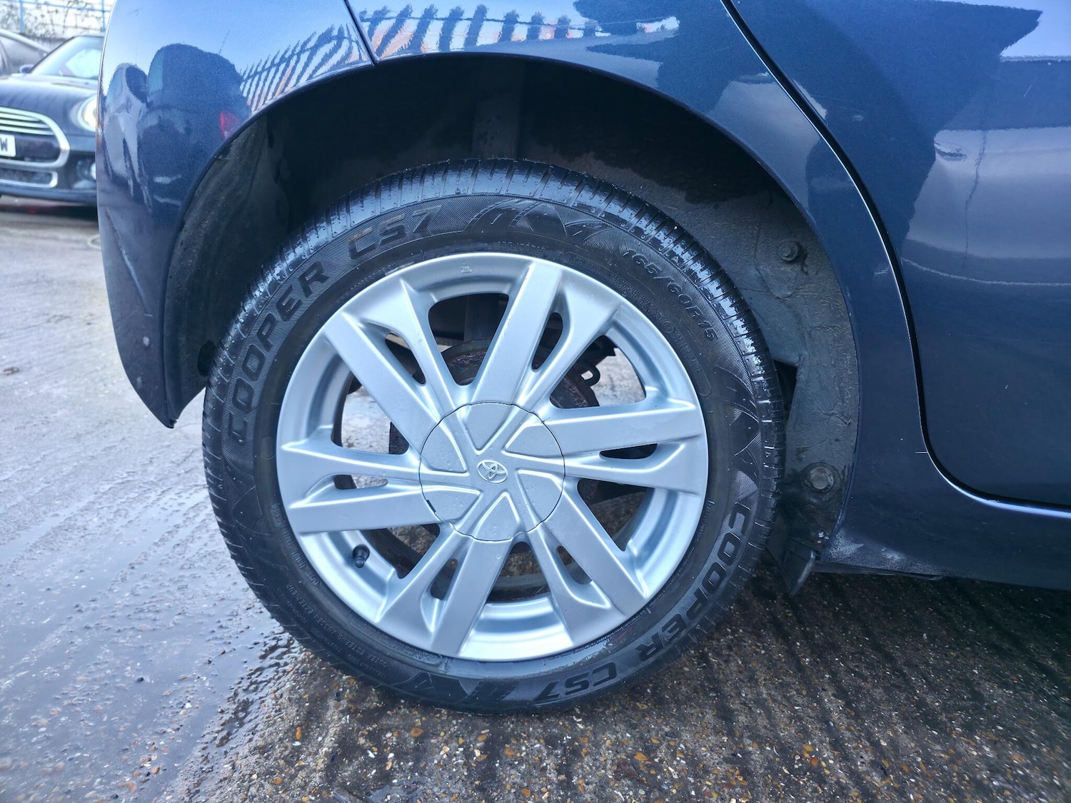 Used Toyota AYGO for sale - 77215076: Photo 29