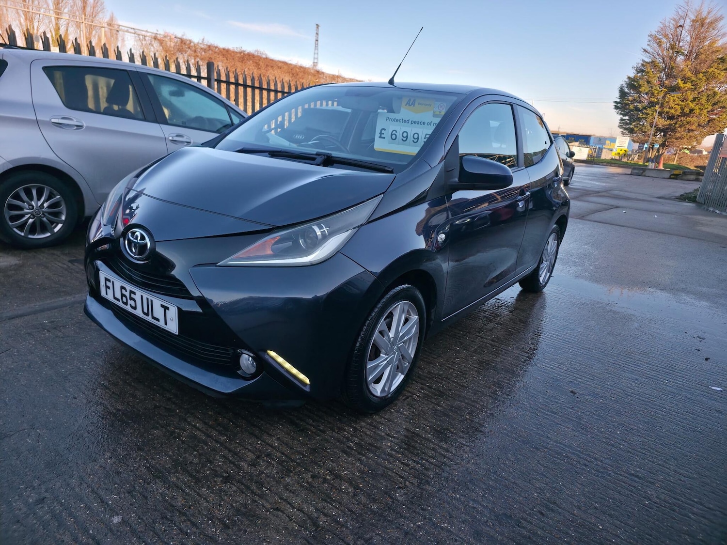 Used Toyota AYGO for sale - 77215076: Photo 3