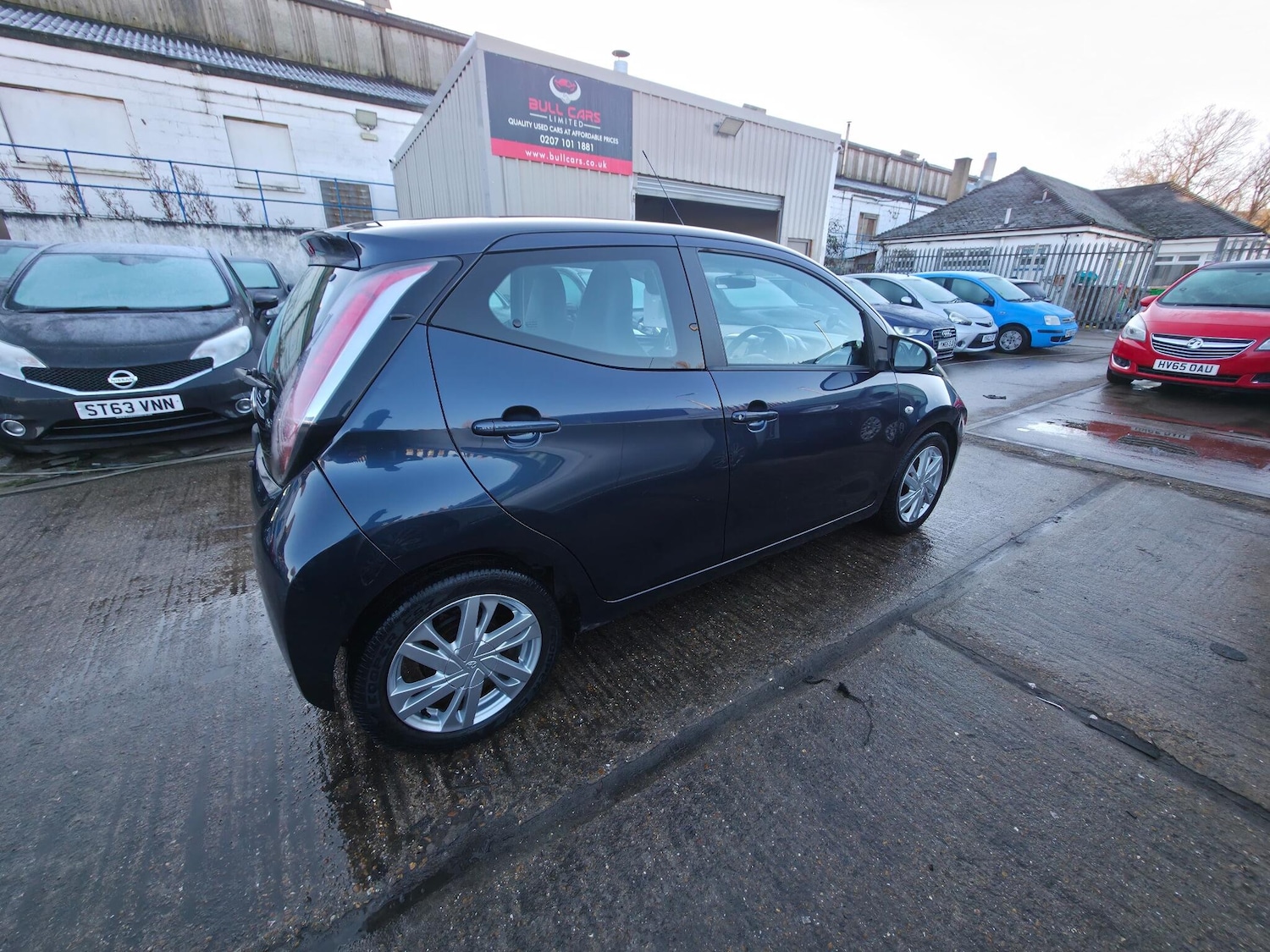 Used Toyota AYGO for sale - 77215076: Photo 34