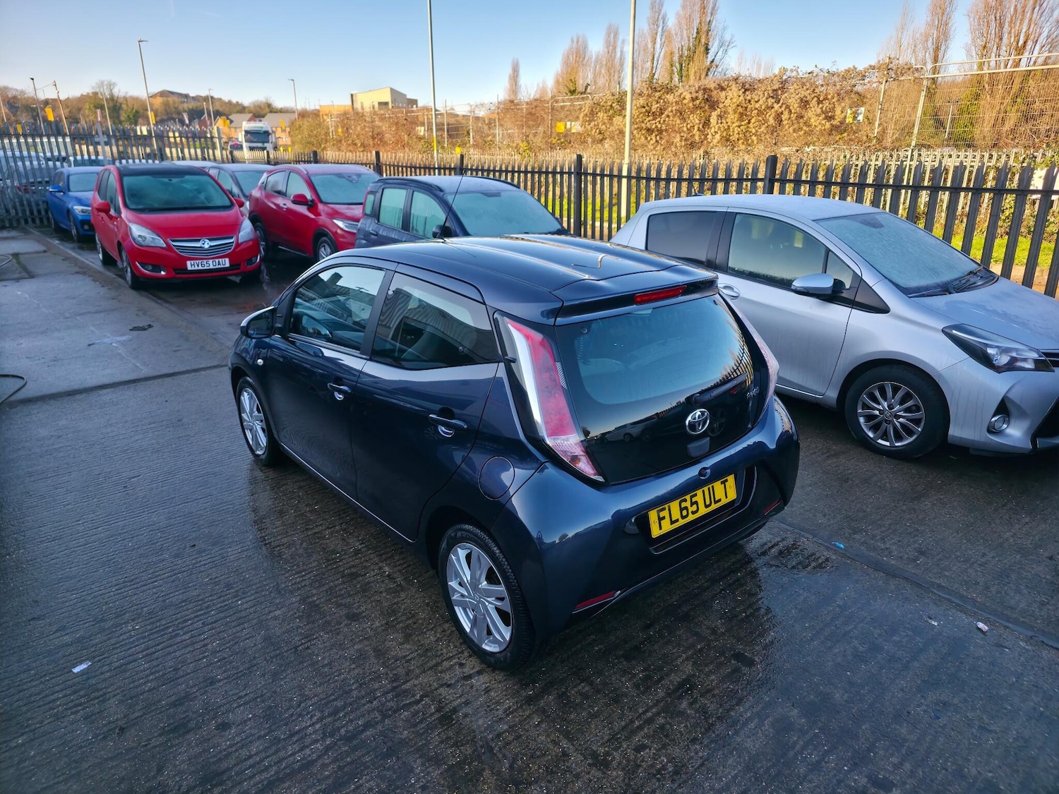 Used Toyota AYGO for sale - 77215076: Photo 4