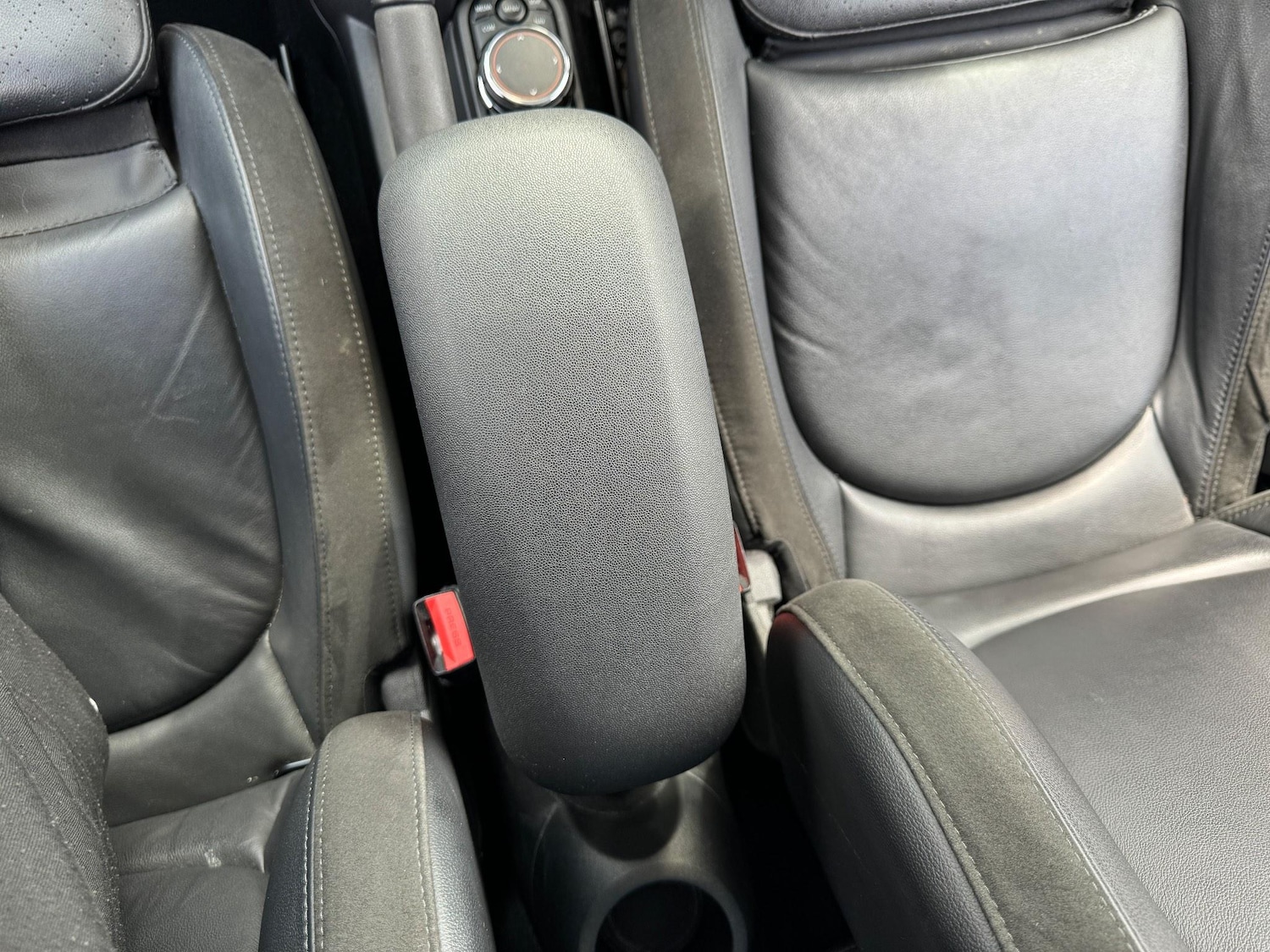 Used MINI Hatch 2018 for sale - 76638812: Photo 39