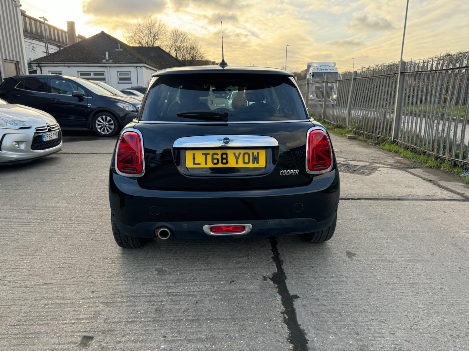 Used MINI Hatch 2018 for sale - 76638812: Photo 5