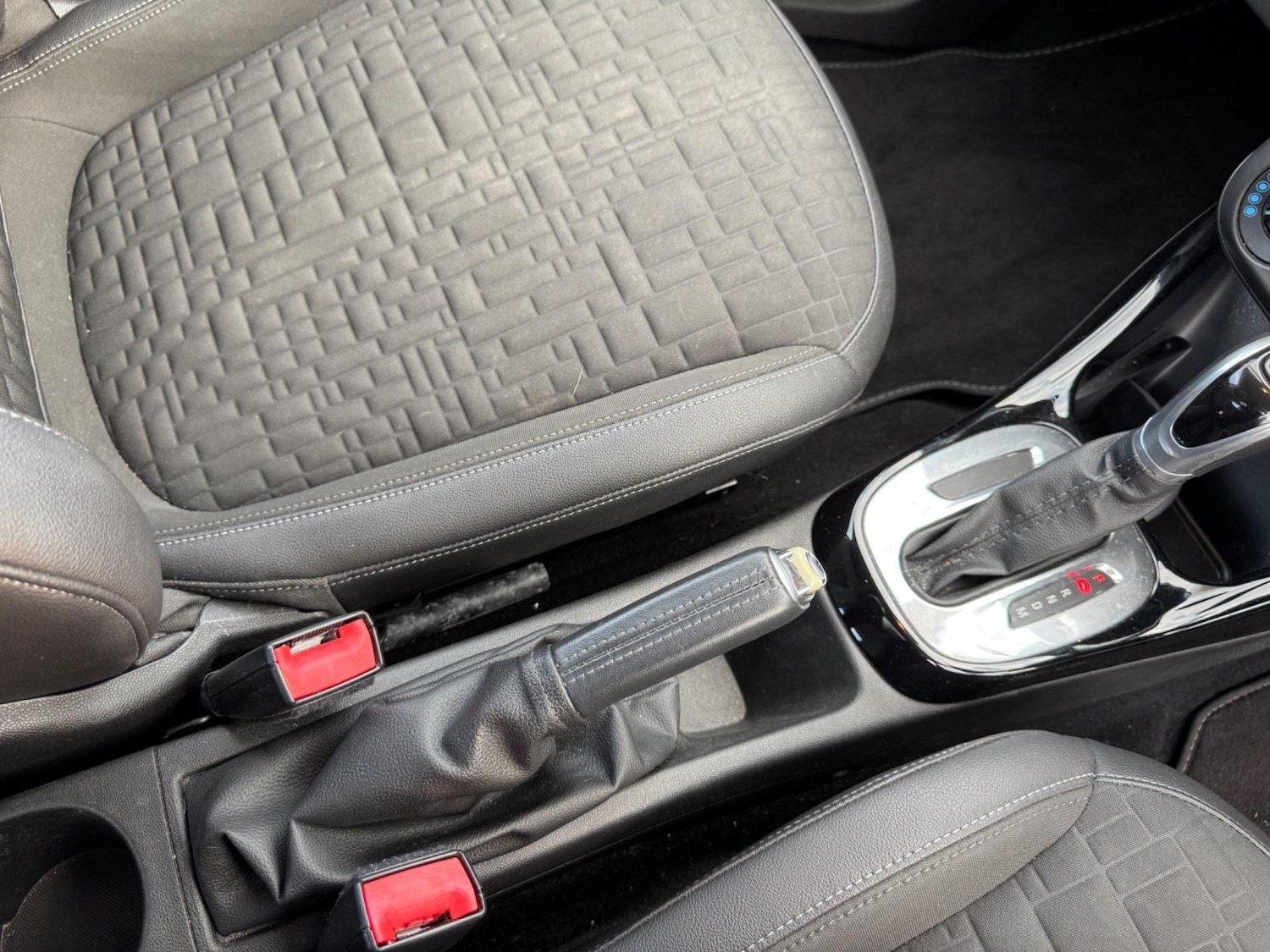 Used Vauxhall Corsa 2015 for sale - 76638816: Photo 18