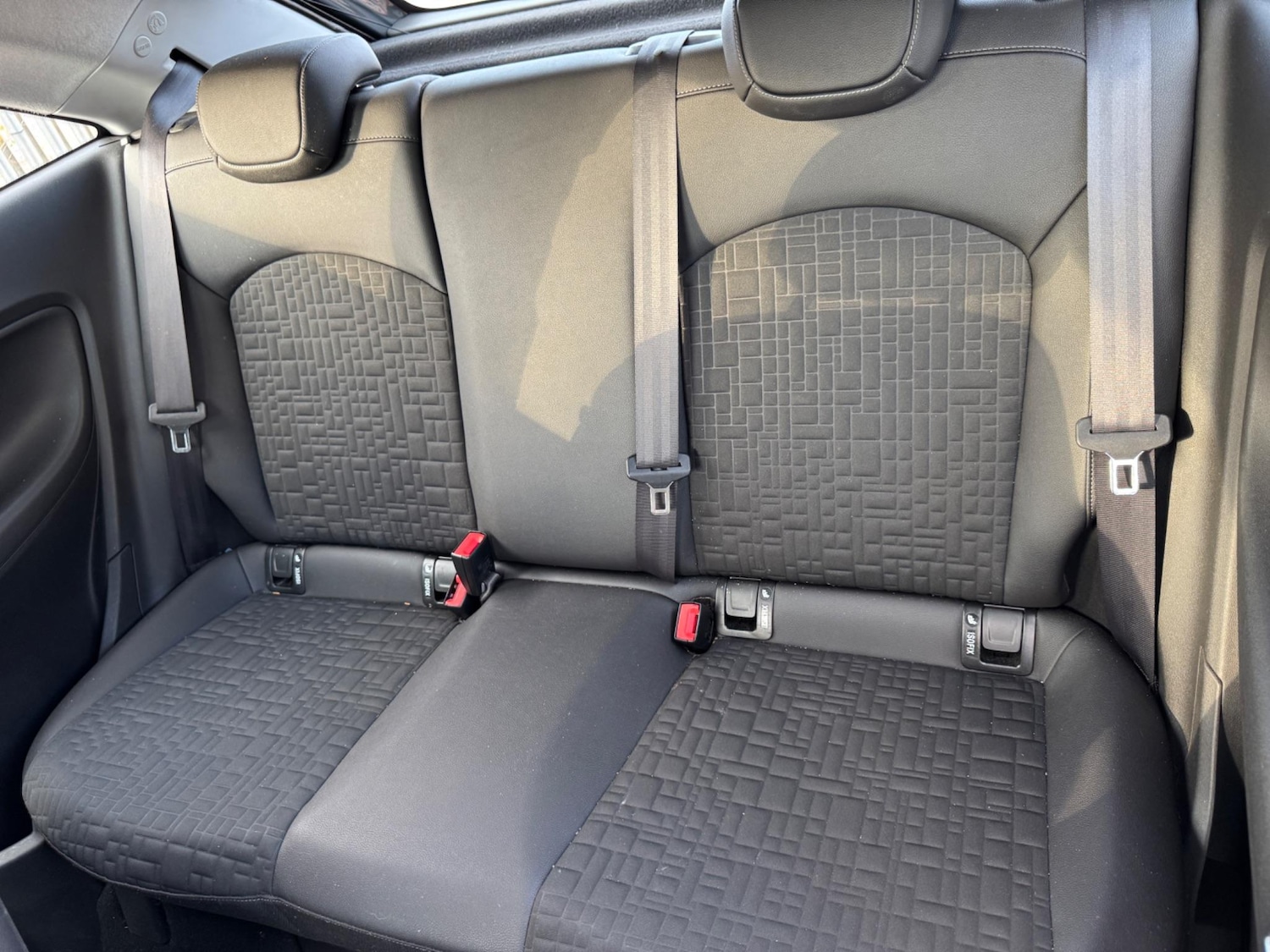 Used Vauxhall Corsa 2015 for sale - 76638816: Photo 24