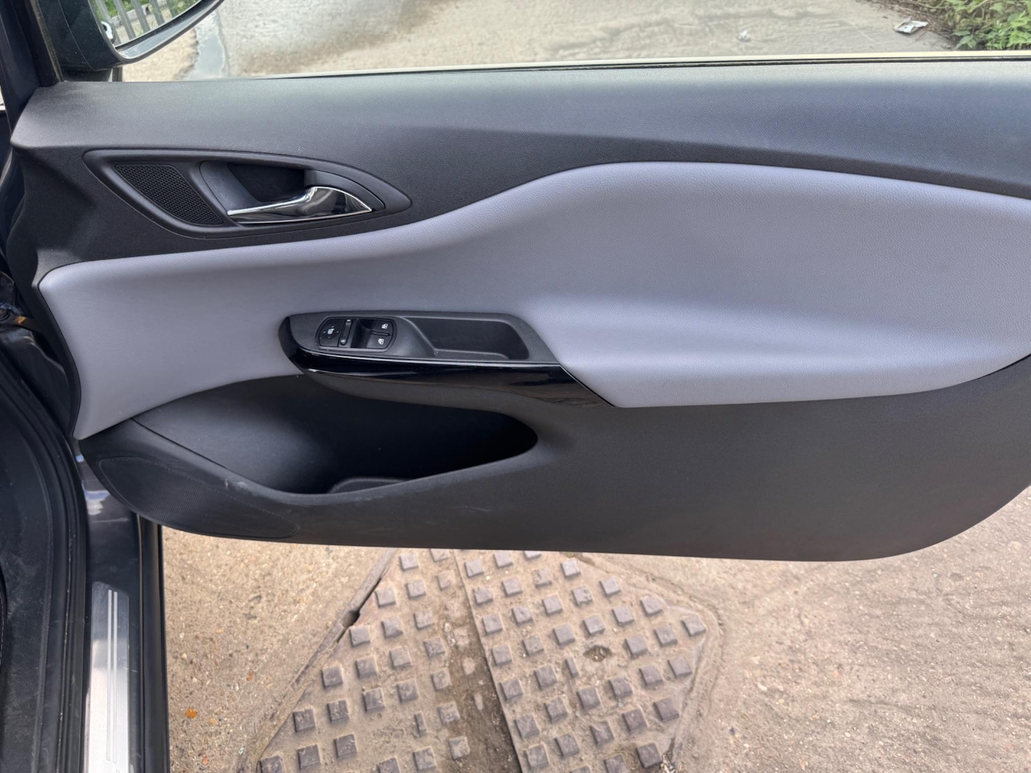 Used Vauxhall Corsa 2015 for sale - 76638816: Photo 33