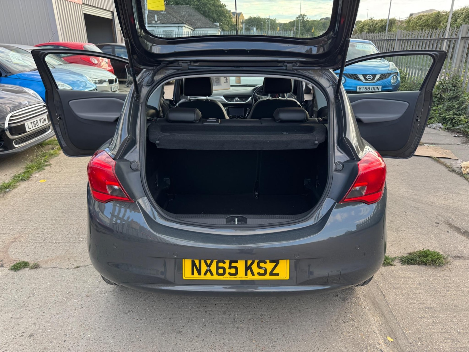 Used Vauxhall Corsa 2015 for sale - 76638816: Photo 41