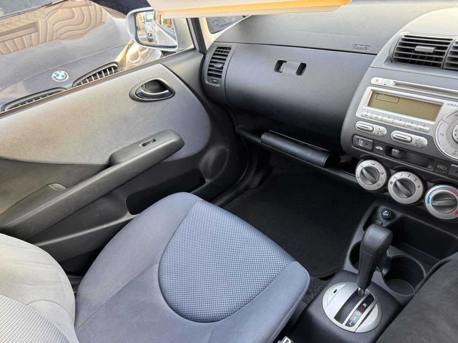 Used Honda Jazz 2009 for sale - 76205644: Photo 19