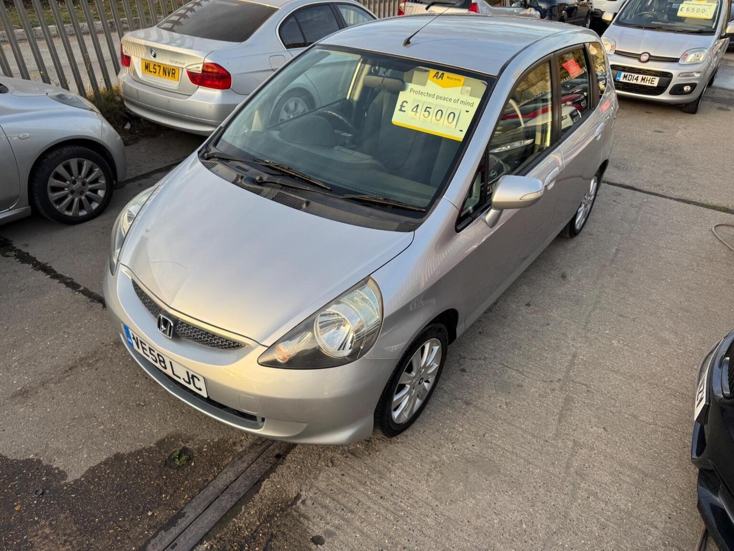 Used Honda Jazz 2009 for sale - 76205644: Photo 3