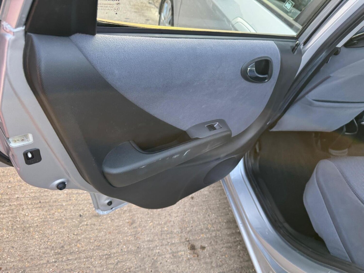 Used Honda Jazz 2009 for sale - 76205644: Photo 30