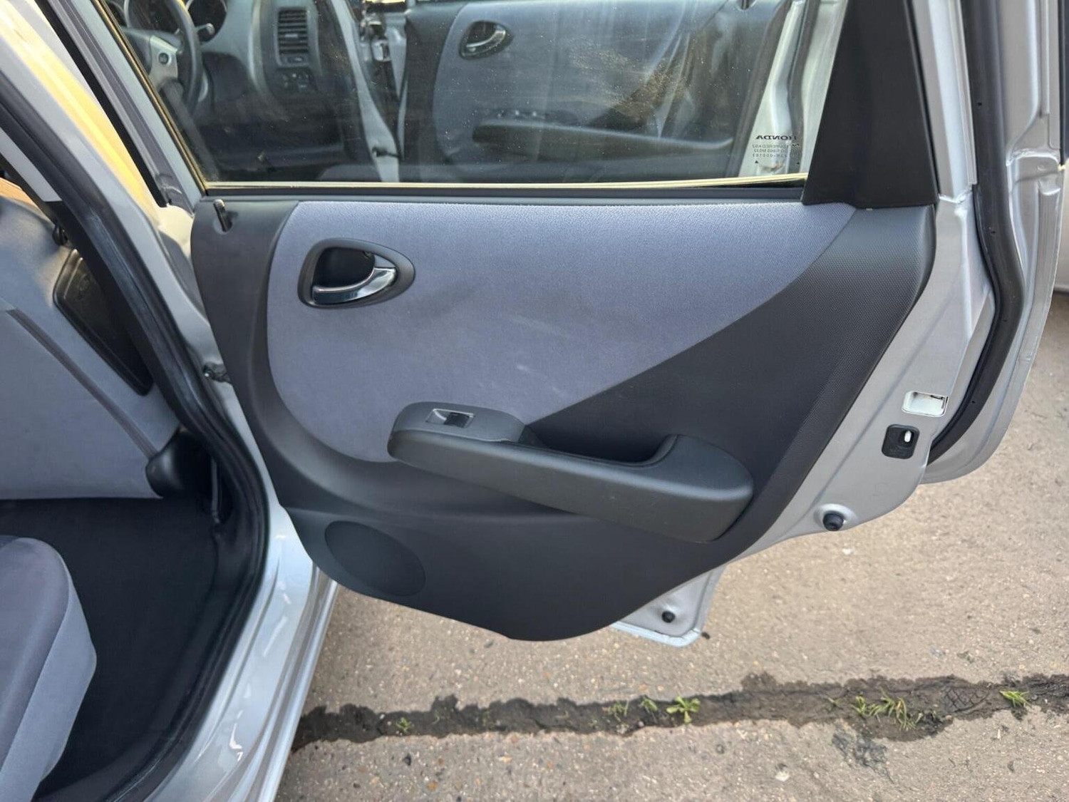 Used Honda Jazz 2009 for sale - 76205644: Photo 31