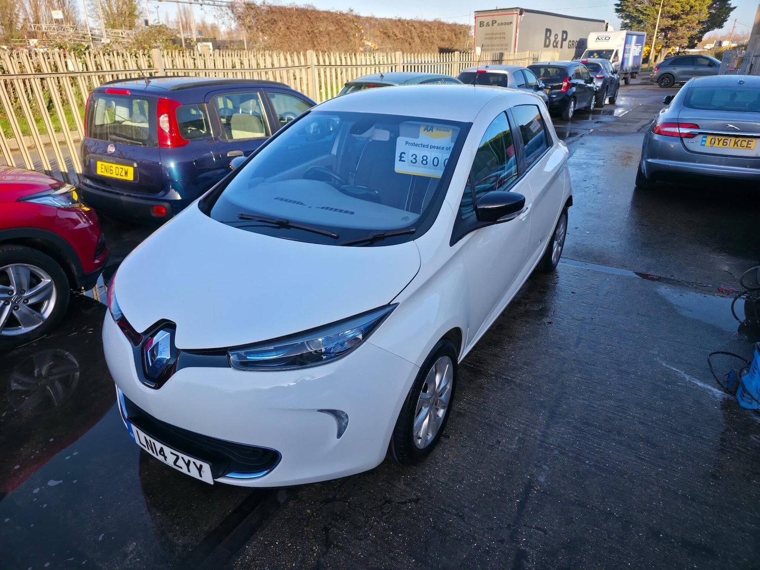 Used Renault Zoe for sale - 77017102: Photo 3