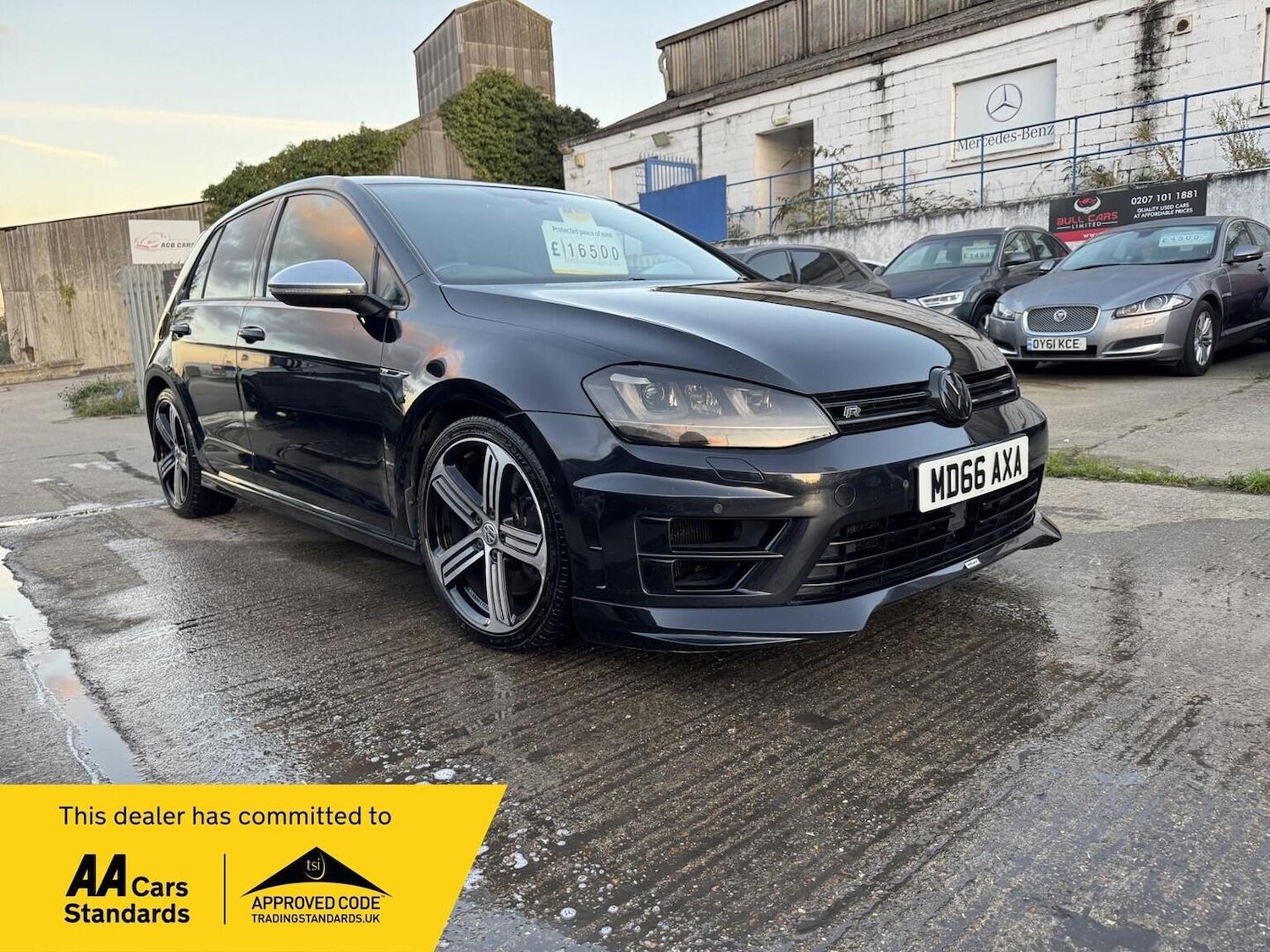 Used Volkswagen Golf 2017 for sale - 76521130: Photo 1